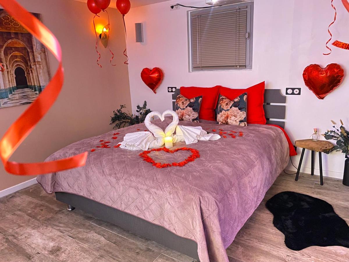 Bioty Chill & Spa Le Blanc-Mesnil Dış mekan fotoğraf
