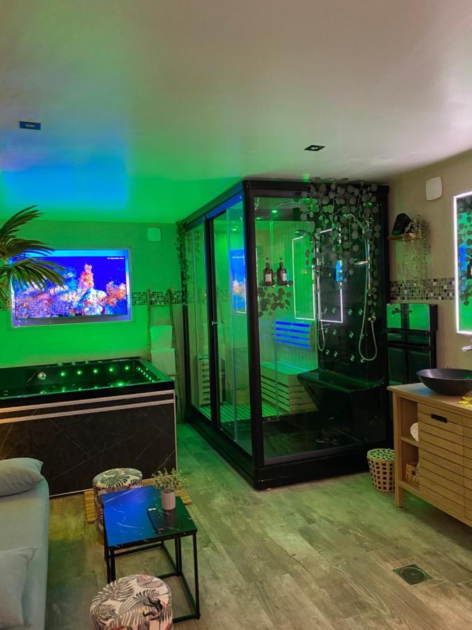 Bioty Chill & Spa Le Blanc-Mesnil Dış mekan fotoğraf