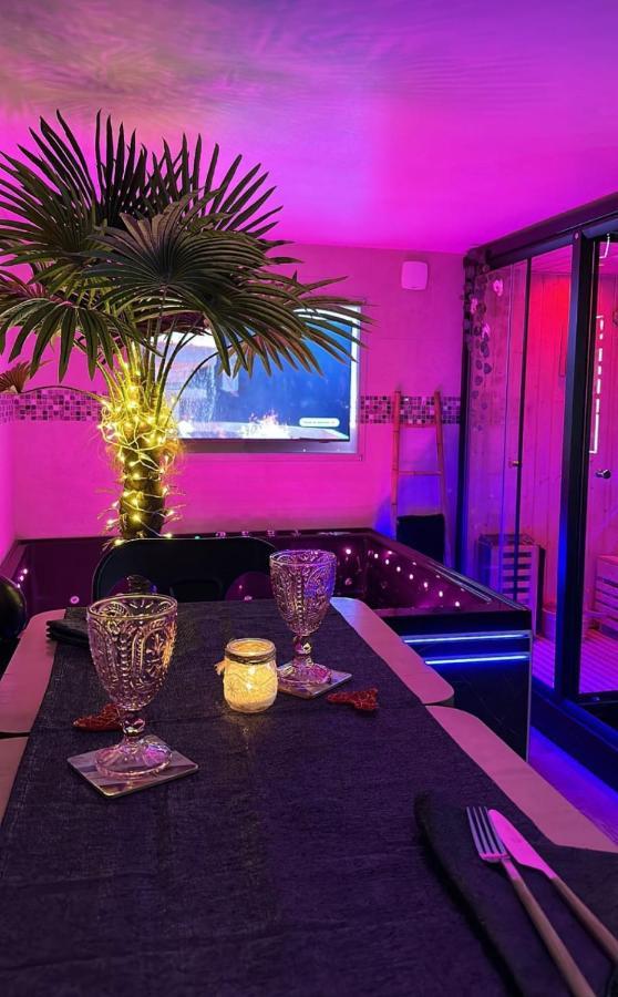 Bioty Chill & Spa Le Blanc-Mesnil Dış mekan fotoğraf